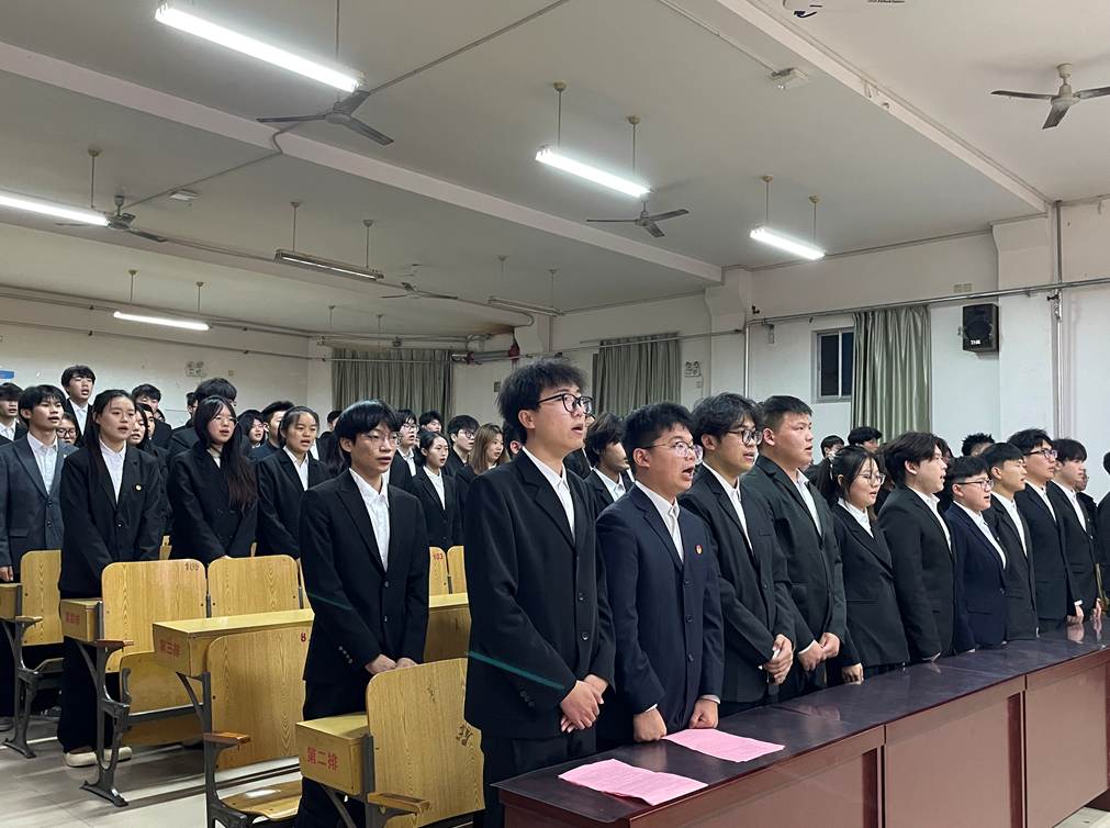 c6d9d6040ba2919173d47a175521afa4