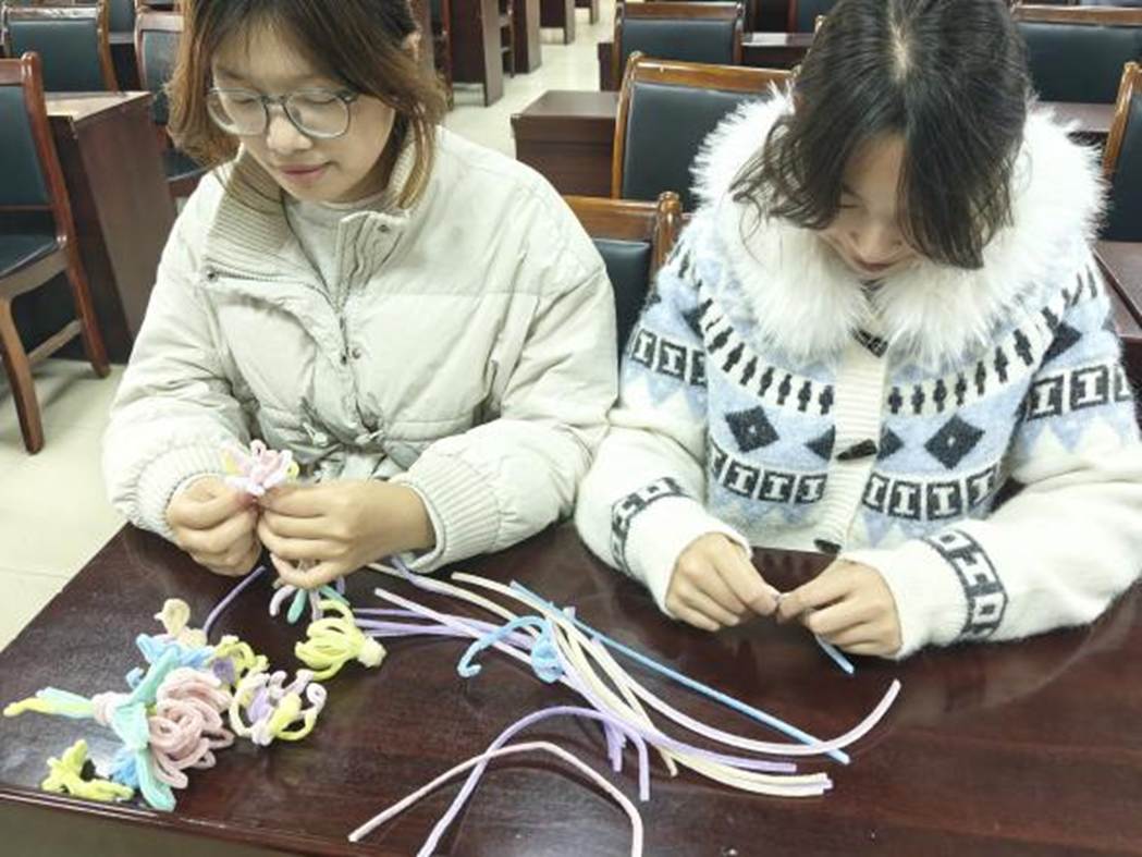 图示, 示意图

中度可信度描述已自动生成:ver1