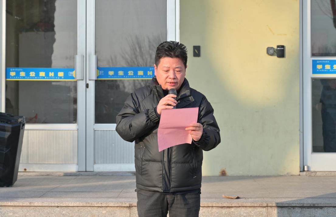 f35b6a75e7213de3ebad4930c256a768